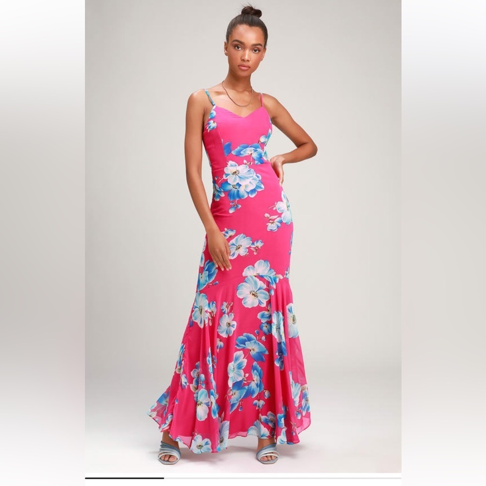 NWT LULUS Wandering Wendy Magenta Floral Print Maxi Dress Size M